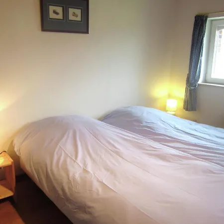 Сasa de vacaciones Modern Holiday In With Meadows Near *
